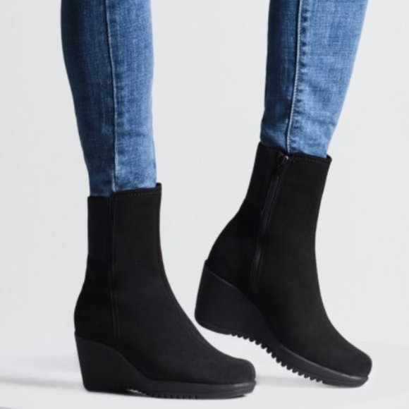 La Canadienne Gwyn Women's Ankle Boot - Picture 4 of 5